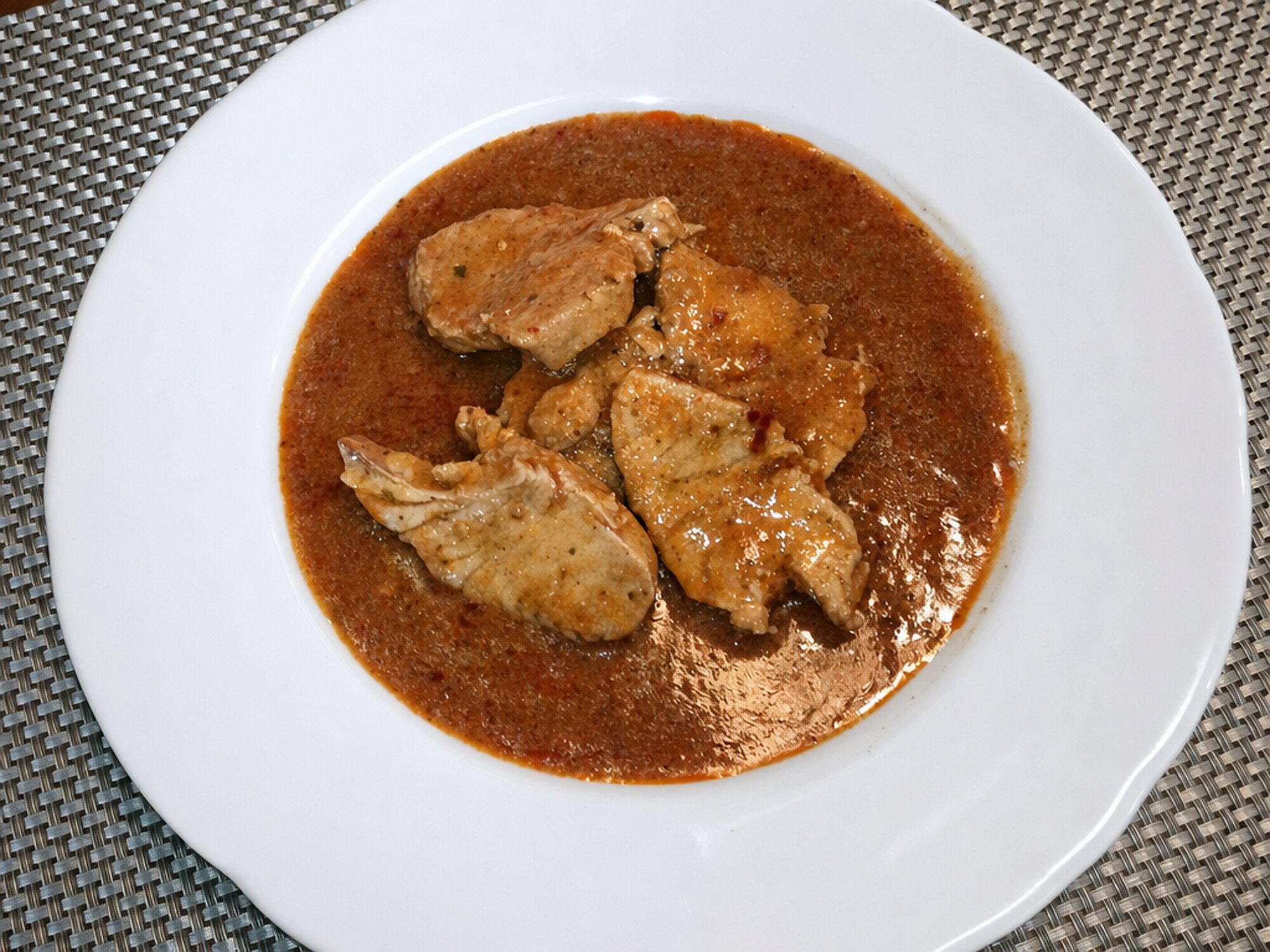 Atún en Salsa de Pimentón Dulce y Picante