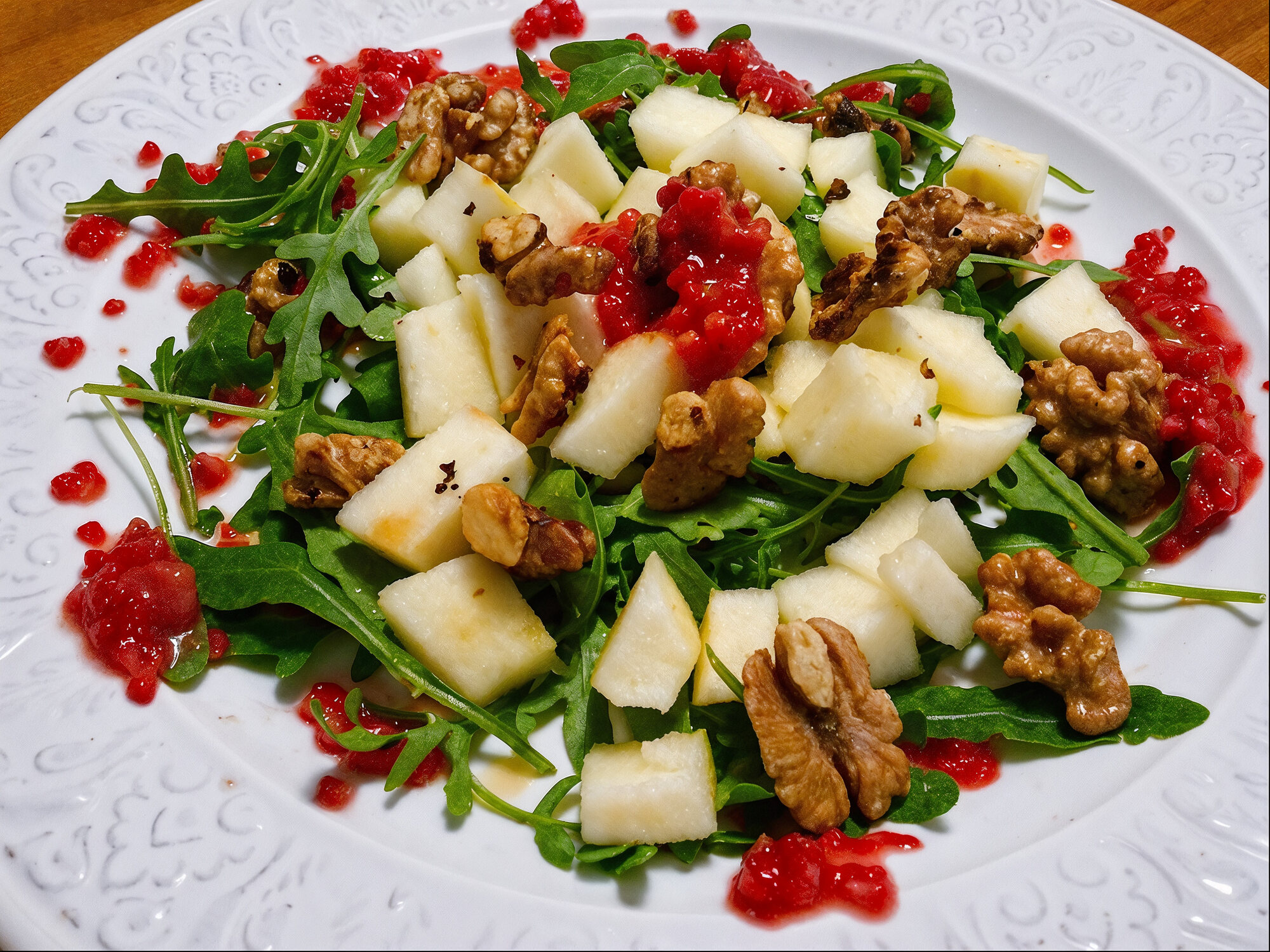 Ensalada de Rúcula y Manzana con Vinagreta de Frambuesas