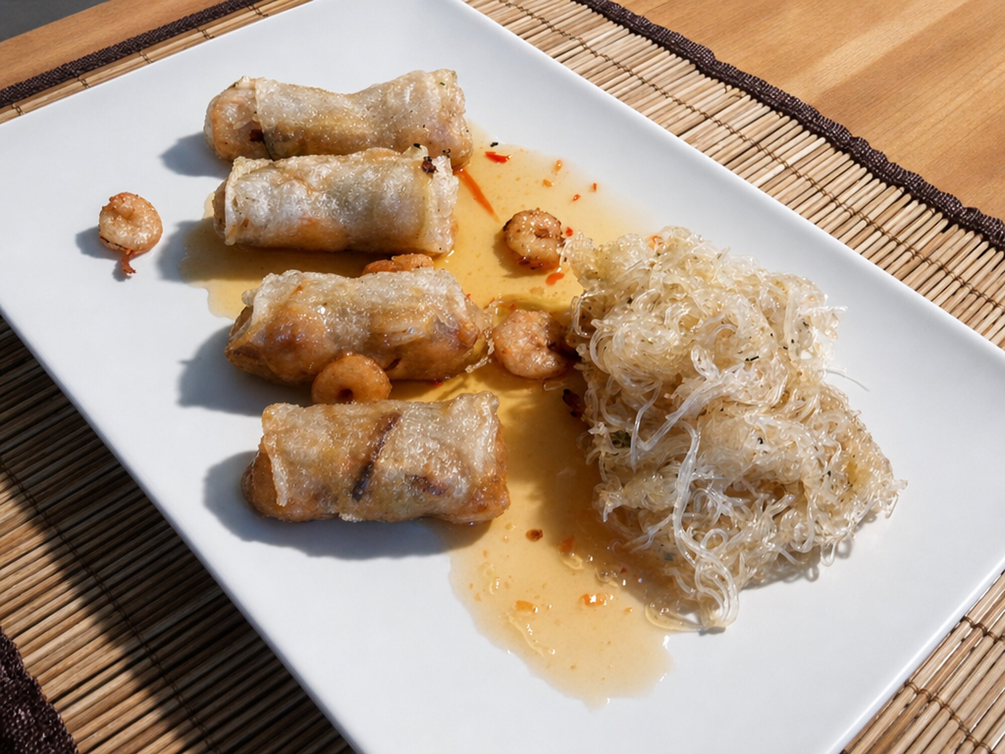 Rollitos de Gambas y Fideos de Arroz