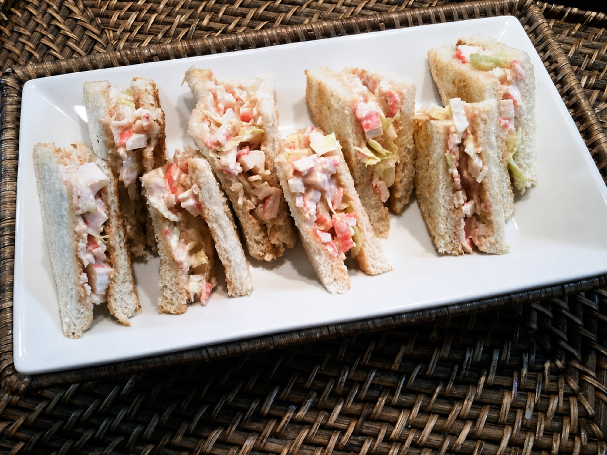Sandwich de Palitos de Cangrejo